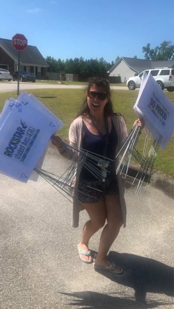 CaseyIn3rd's tweet photo. Today @RachaelMP88 &amp; I drove around to our @Dolphinville babies to give them signs to remind them how awesome they are &amp; that they are greatly missed. This week may be teacher appreciation week, but, we wanted to start the week honoring those that make us teachers. @PrincipalD17 https://t.co/hGN6baGDkP