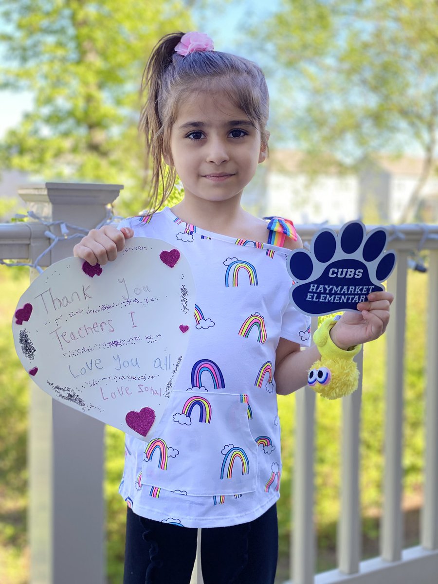 HashAzizi's tweet photo. Thank you 🙏 to all hardworking and caring teachers. @thefancyteacher #hmeskinder @HaymarketCubs https://t.co/nJa5kXZrYJ