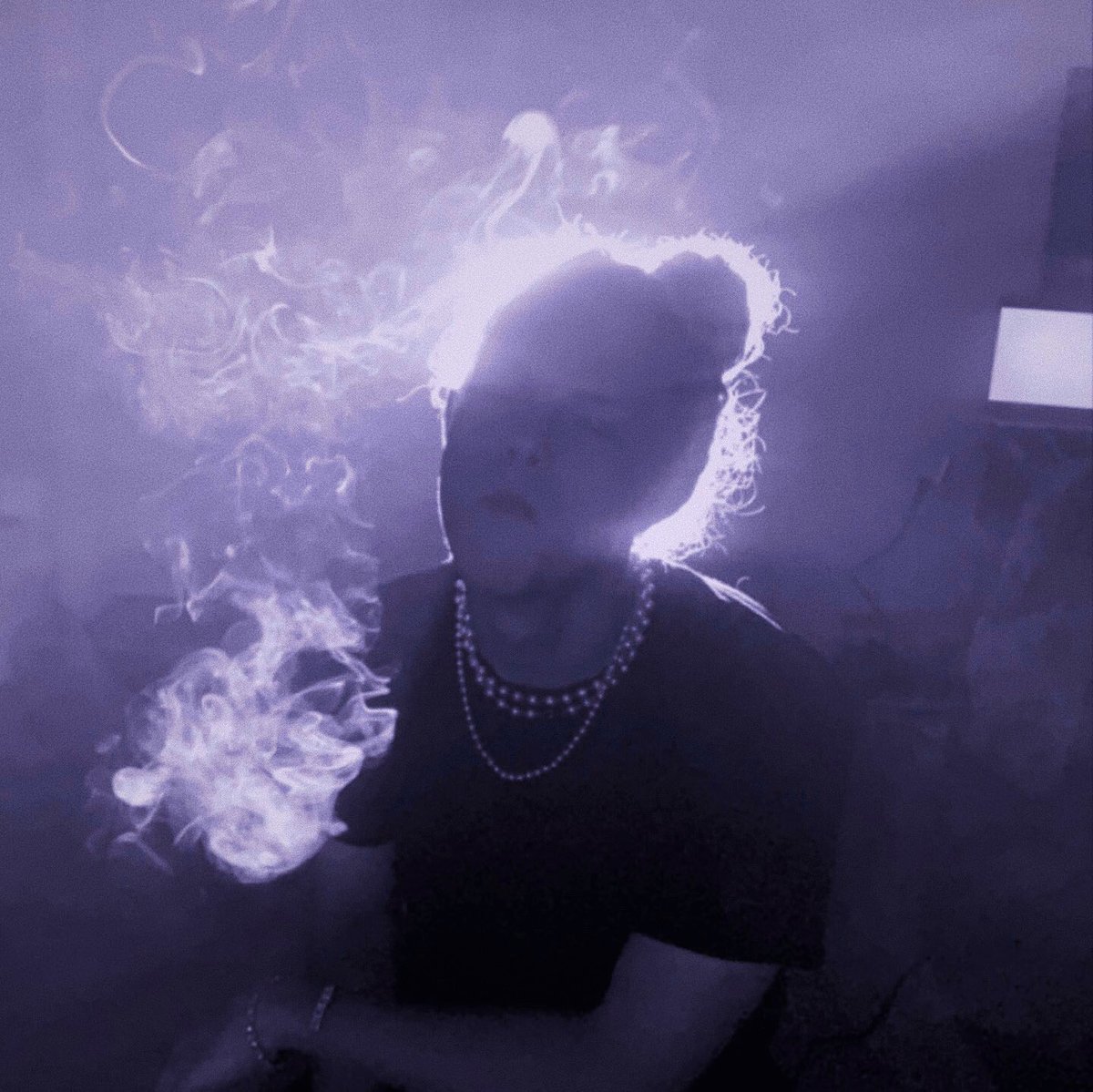 tr4pwolf's tweet photo. https://t.co/M2UWL9pF5m

                *get high*
                    💜😈 https://t.co/k9HPmSWBeI