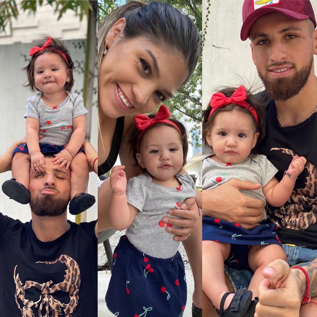 jeraldino20's tweet photo. Mi familia 😍🥰❤️ las amo mis reinas ❤️😍 https://t.co/6hj1EDaunX