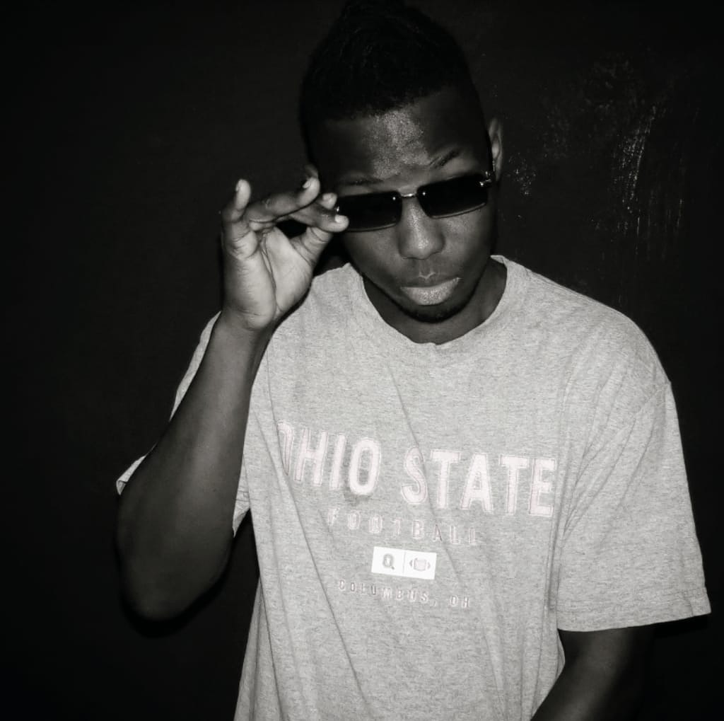 happy birthday to my self tnx God and i wish stay good health and more birthday wish to come💫
<a href="/DjEmmelove/">DjEmmelove</a>
#BreakingTheSilence
#God_Is_A_Dj
#EGOD
<a href="/sarkodie/">Sarkodie</a> <a href="/merquryquaye/">Merqury Quaye Live</a> <a href="/andydosty/">Mr Dosty</a> <a href="/Tulenkey/">Casanova</a> @stonebwoyb