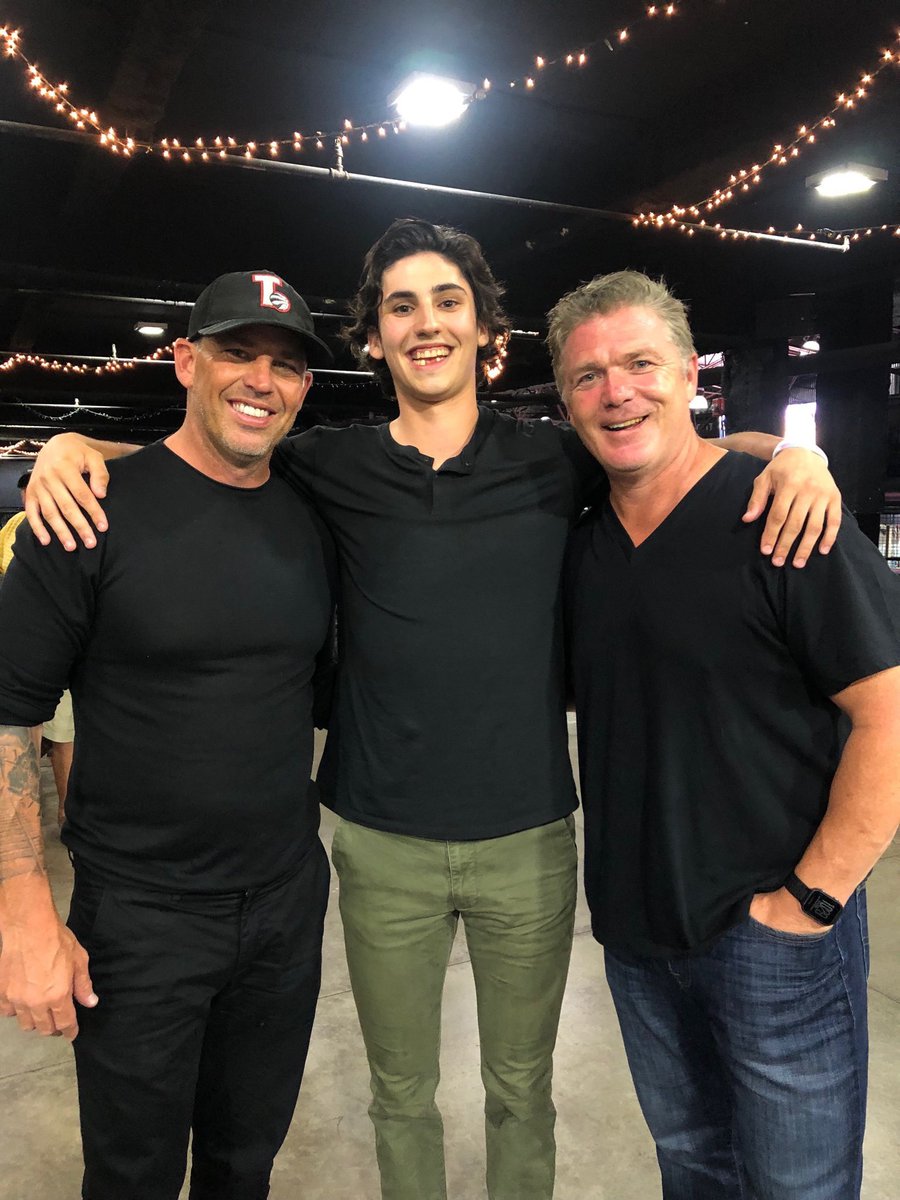 m_barnaby's tweet photo. Happy birthday old man, wish we could be celebrating together!! @MattBarnaby3636 https://t.co/HlzIz3103m