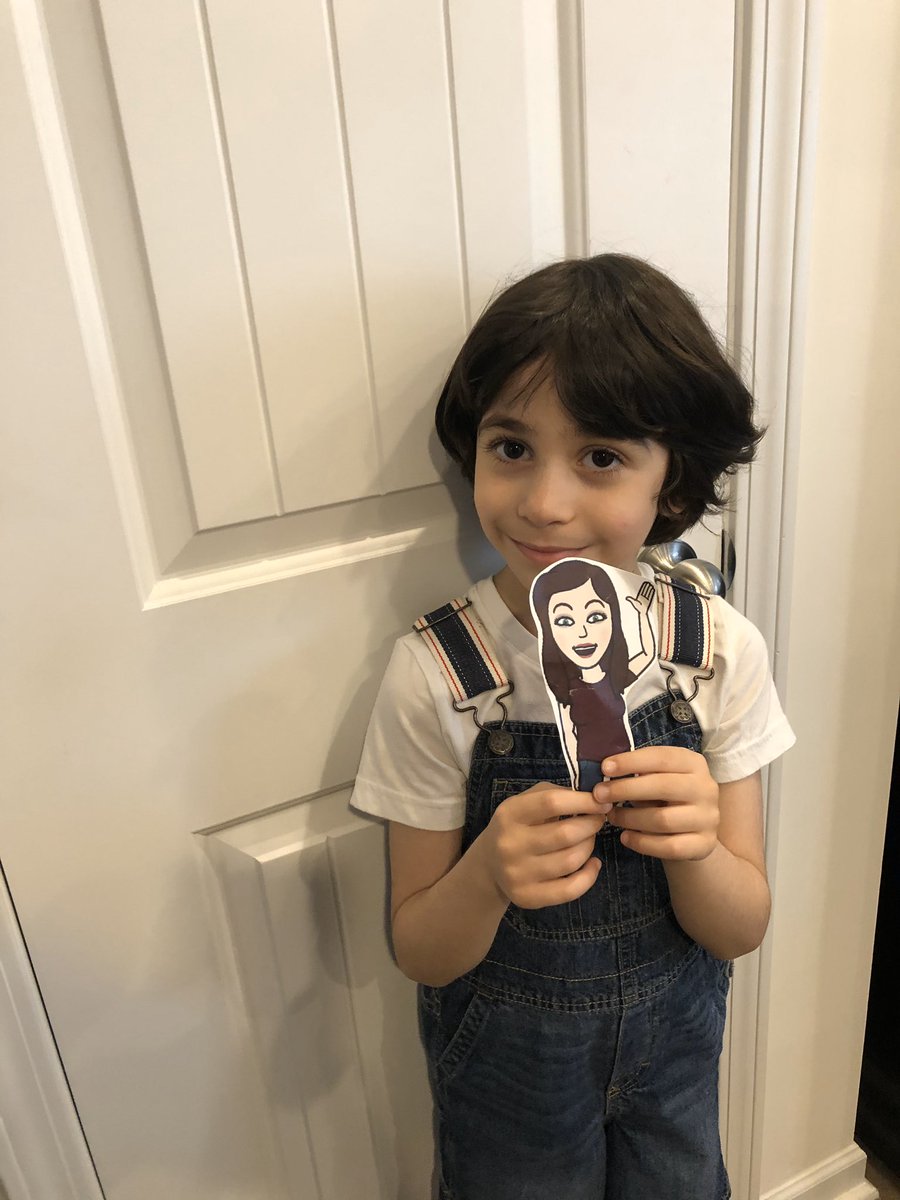 So excited to see my first pictures with some of my students and “flat Mrs. Dillard”!
#lifeisbetteratthelakes @MaryAlcornGLES <a href="/jebarp/">Jeb Arp</a>