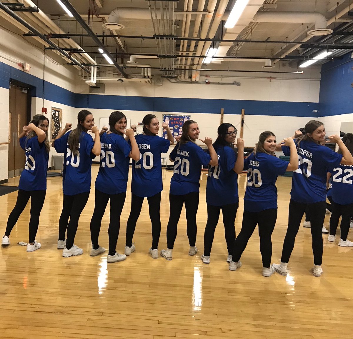LzhsO's tweet photo. Get ready for senior shout outs starting tomorrow!! https://t.co/IBIqmftRE2