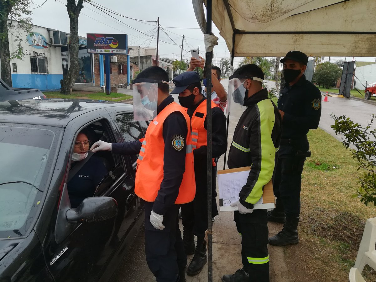 BanderaGM's tweet photo. #Bandera 
#QuedateEnCasa
Control de Acceso a la Ciudad. https://t.co/hCBxuzoEUo
