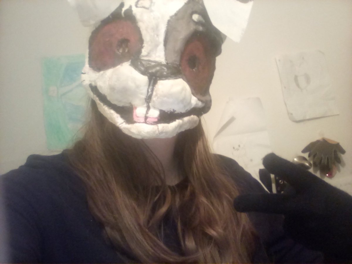 SamHarkins6's tweet photo. My Vanny cosplay is finished!  Showcase video coming soon! #Fnaf #fnafvr #vanny https://t.co/NT0uNIVCIL