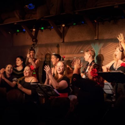 MerryWives's tweet photo. #NewProfilePic https://t.co/aeu1sQAQm6