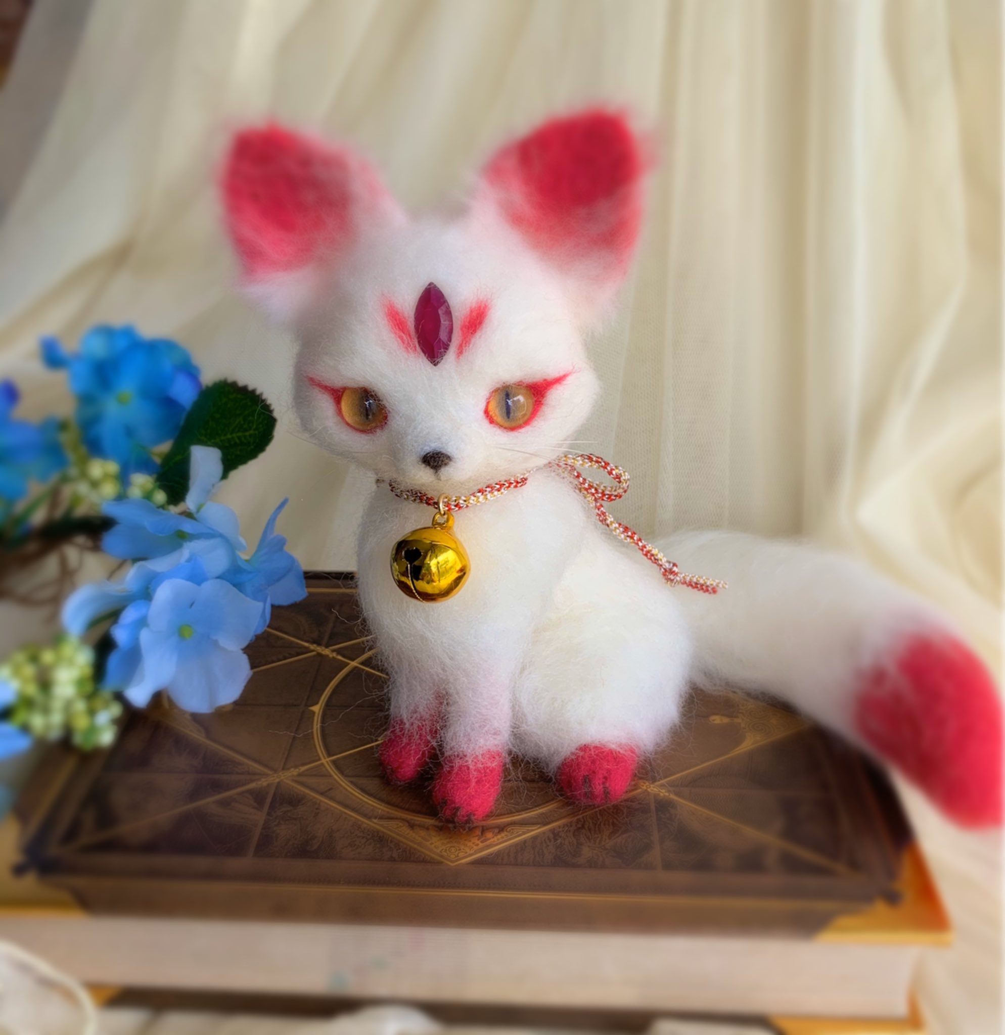 作家様　ハンドメイドぬいぐるみ　稲荷狐　50㎝！BIG！ 作家様 ハンドメイドぬいぐるみ 稲荷狐 50㎝！BIG！