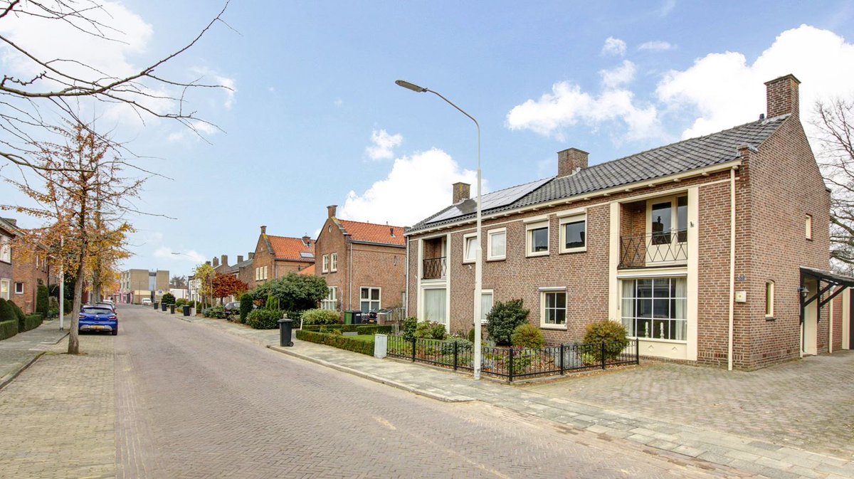 Te koop: Monseigneur van Kesselstraat 19, Vlijmen: € 329.000 k.k. - 131 m2 oppervlak - 4 kamers dlvr.it/RW1rzs