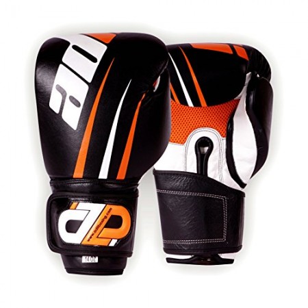 Multi layers of foam in ADii Boxing Super Bag Gloves offer the necessary protection for heavy hitters.#Boxing #MMA  #MuayThai #Kickboxing #UFC #Fitness #Boxingequipment #Traininggloves adii.com/boxing/gloves/…