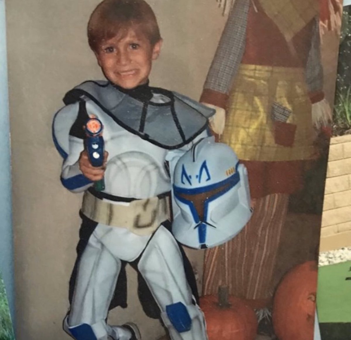 xhuddy's tweet photo. may the fourth be with you https://t.co/Pxvgq1gHZn