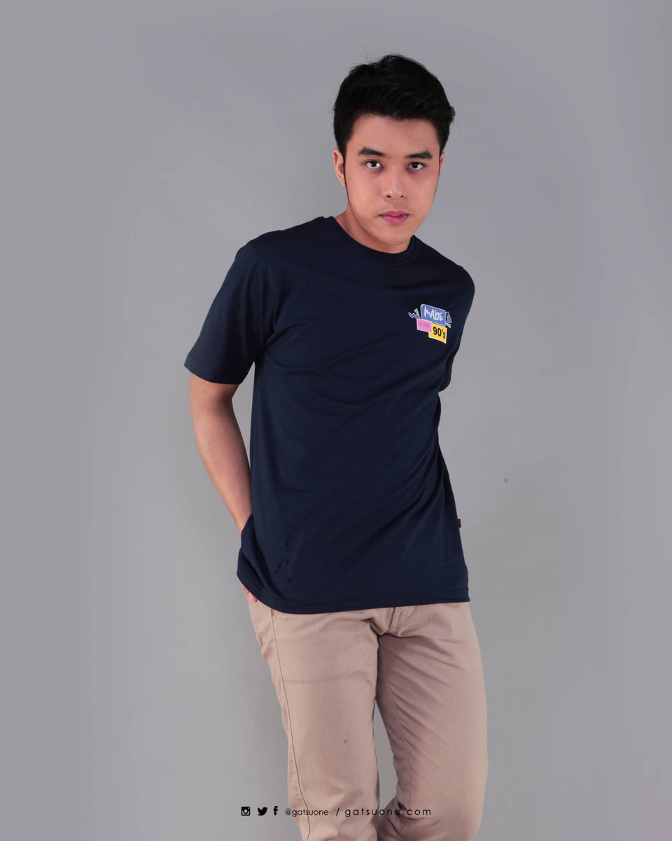 GatsuOne's tweet photo. HEIJI - NAVY Shirt with "made in the 90's" detail print. Who wants this? 😏
Material: cotton
Regular fit
Size M-XL
Klik https://t.co/WzBYJAB9qf atau klik link di bio untuk pilihan tempat pembelian.
#Japanesefashion #Gatsuone https://t.co/hRZIl3Iobs