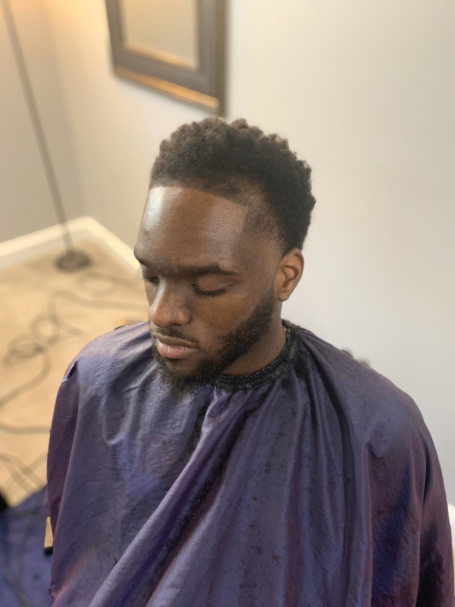 UnQle_E's tweet photo. Quarantine Bips ✨💈💪🏾😎 #BaltimoreBiper #GoodBipsOnly #EazyCutz 
#BarberE 💈 https://t.co/0J9Nk99wDi