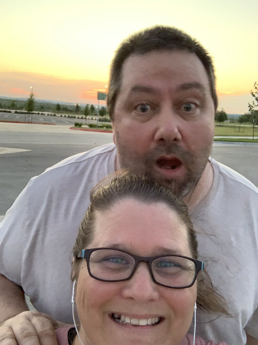 Channa93862894's tweet photo. Took the hubs on an evening walk. He was actually home early enough to see the sunset. #ABSmoves π https://t.co/6zvcAO2qxv