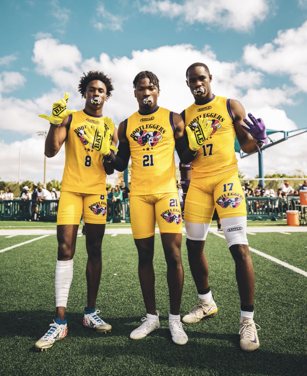 Battle's tweet photo. What city should we have a 7 on 7 in when quarantine is over?? 👀 https://t.co/f8UJTvThHl
