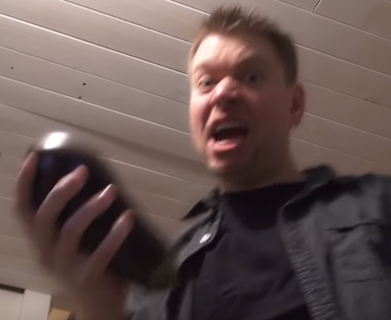 NoContextIrate's tweet photo. For all the new people that started following this account. I'm on a bit of a hiatus right now since I've kind of exhausted most of the best clips I can think of from Irate Gamer. But I'll be coming back within the next month or so when Chris returns. https://t.co/pvz7DC67Jl