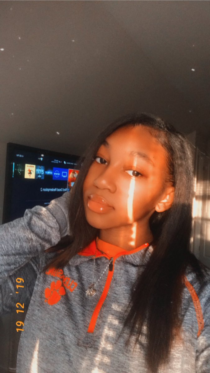 naiiamore's tweet photo. #whoswhoatblackclemson 🐅 
💌 Toree 
rock hill, sc
freshman
psychology https://t.co/lIi01ppJwW