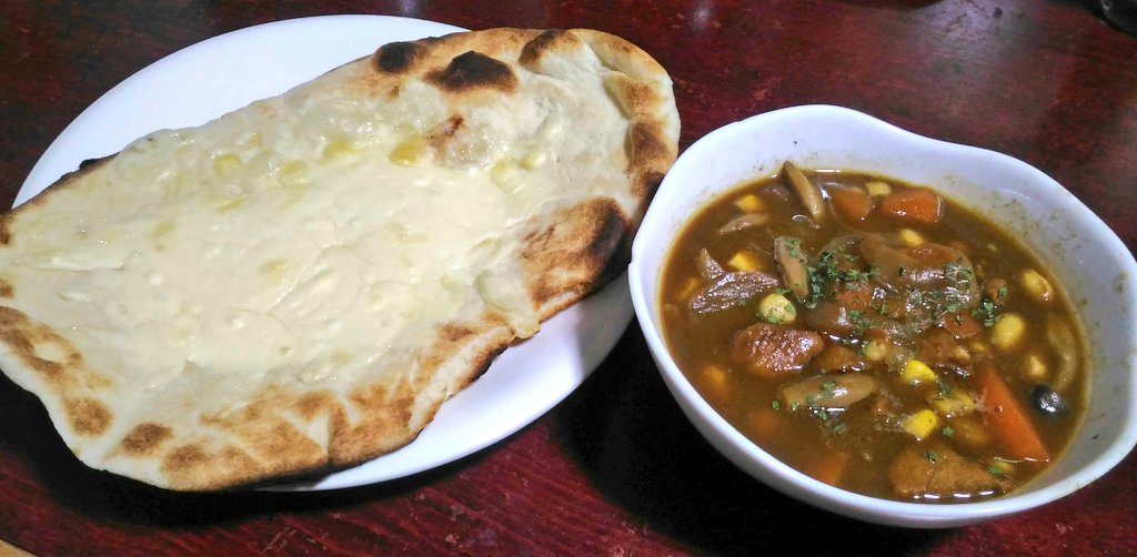 ট ইট র 原田ゆうじ ご飯マンガ連載中 チーズナンとカレー ナンはカレー以外の食べ方も研究していきたい カレー 料理男子 飯テロ