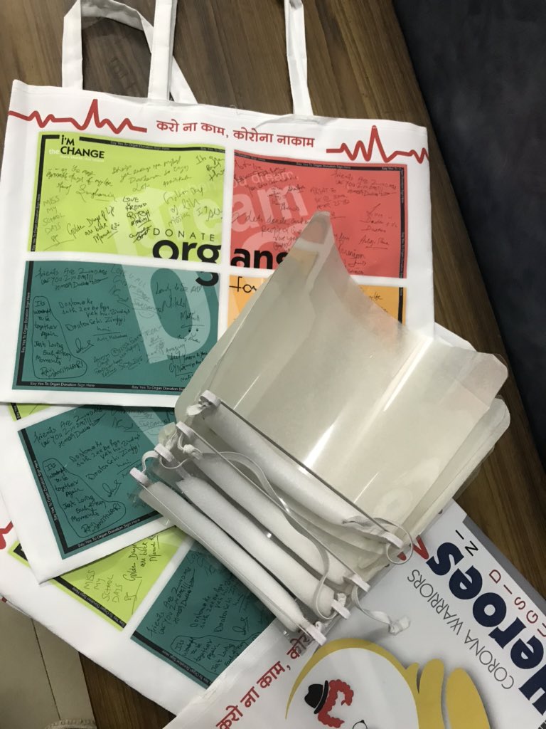 MaiBhaarat's tweet photo. As a tribute to Corona Warriors, we are distributing 10000 bags along with these Face Shields to doctors, Nurses, Sanitation Staff, Police, Administration and innumerable others in Rajasthan.👍

#Coronaviours #COVID19 #Stayhome #Heath #Legalmitra #maibharat #mitrafoundation https://t.co/hx0URvj1Zf