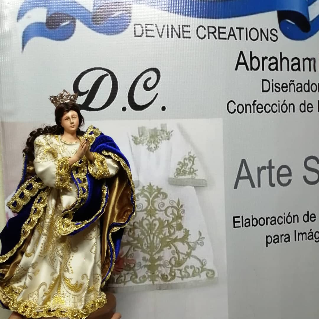 DEVINECREATION9's tweet photo. INMACULADA CONCEPCIÓN DE MARÍA.

Mi nueva adquisición personal de colección privada está pequeña imagen de 12 pulgadas.

Al igual les ofrezco al público para su venta si la desean adquirir.

#InformaciónPorMensajePrivado. 
 
✨#ManosNicaragüensePorGraciaDeDIOS🇳🇮.  +50671330288 https://t.co/pEoeQyxahG