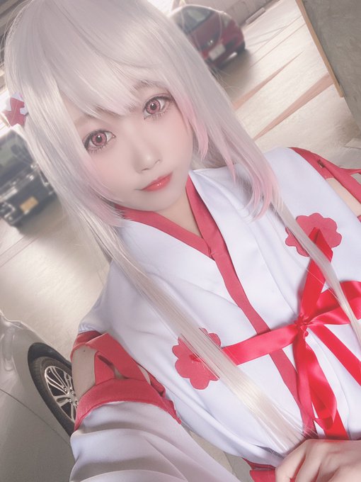 コスプレイヤーりさこのTwitter画像43