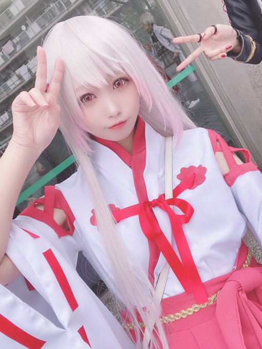 コスプレイヤーりさこのTwitter画像42