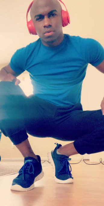 Watch Tay's leaked NSFW photo on TwXstars