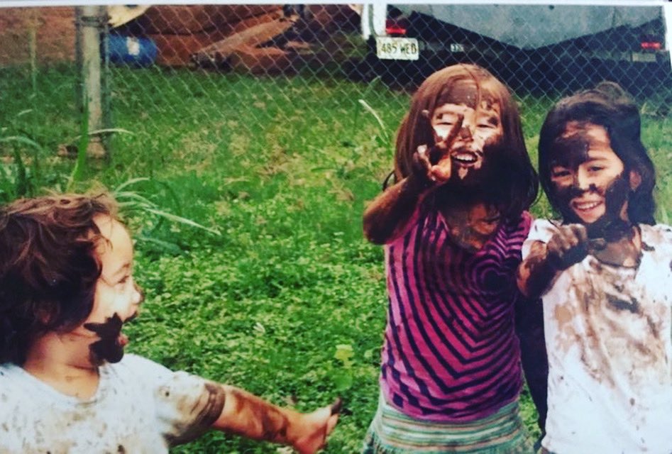 Need a Mothers’ Day gift? We  can help with Curbside Pickup for all Kama’aina orders! Call this Tuesday &amp; Friday for same day pick up. Plus, get your 10% Kama’aina Discount!! 637-8400(more details when you call). Happy Mothers’ Day!