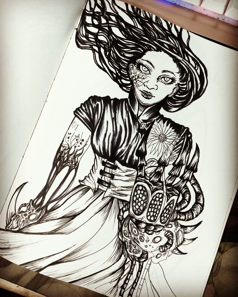 MoonclockRabbit's tweet photo. When I'm not drawing JoJo stuff, this is how I normally draw like.
#bodyhorror #gothic #horror #grosteque #monster #mutated #loneliness #ink #horrorart https://t.co/IkaxCIJOgg