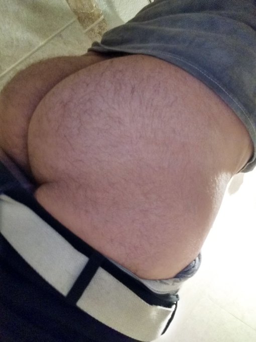 NSFWOLF’s pics and videos