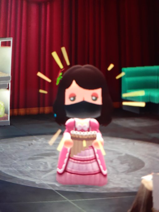 2 pic. Come join me you bitches #AnimalCrossingNewHorizons #Nintendo FC: SW-2273-5290-0735 https://t