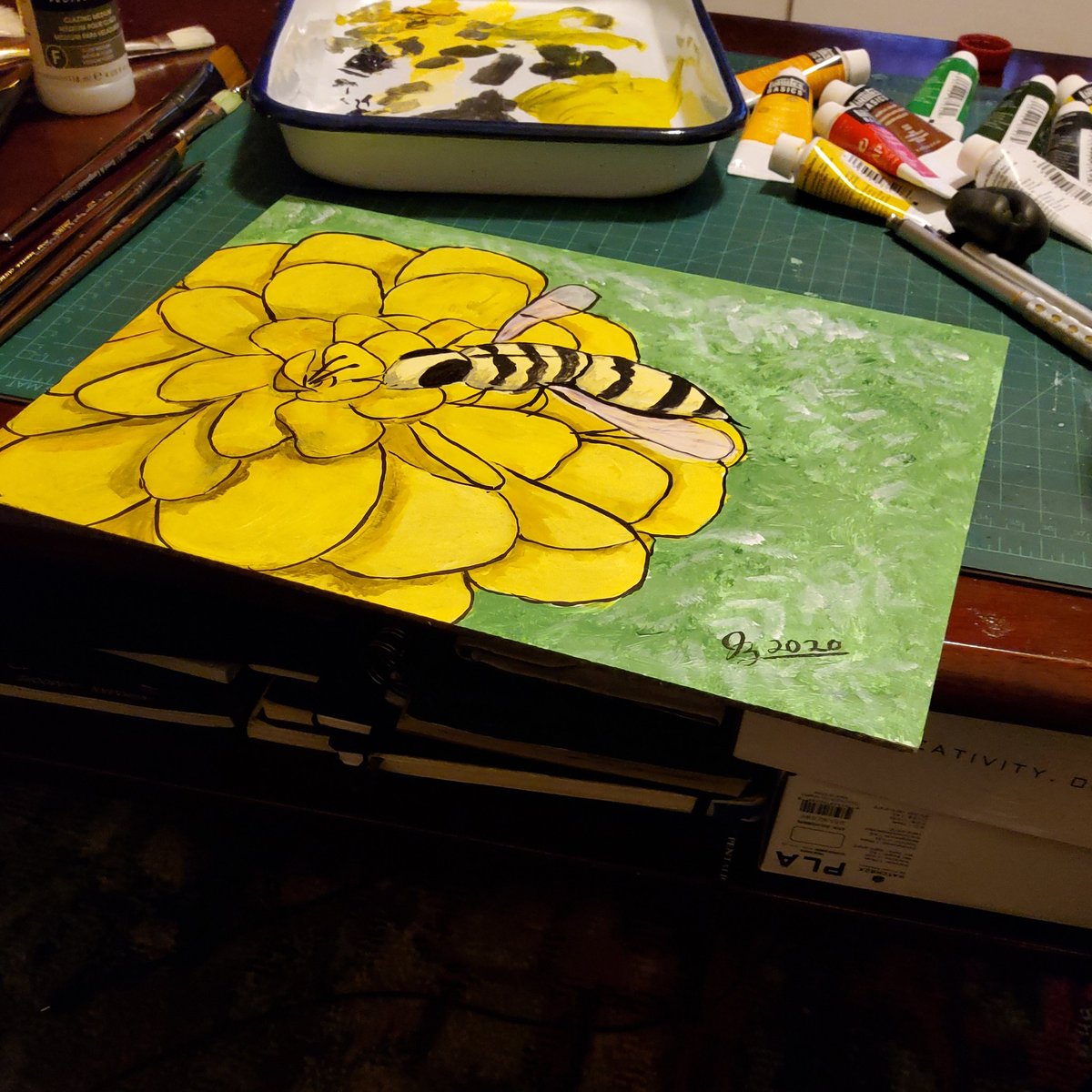 makebrooklyn's tweet photo. Today's @turgworks #lockdownthrowdown word is #work which made me think of a picture of a #worker #bee that Chris Cute posted earlier. This is, sort of, based on that.

#theycantallbewinners

#maker #art #acrylic #paint #painting #acrylicpainting https://t.co/6LctAsNgjg