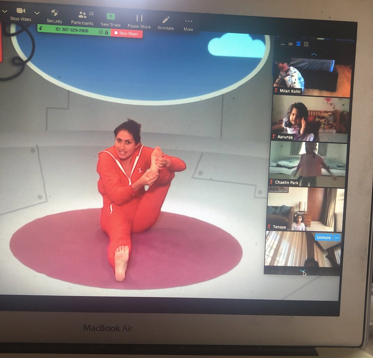 shyamalika_n's tweet photo. Stories are great but they’re even better when they get you out of your chair and doing some much needed exercise! Thank you @CosmicKidsYoga our kids definitely enjoy your videos! #SISlearns @vkraji https://t.co/UF24UiVysz
