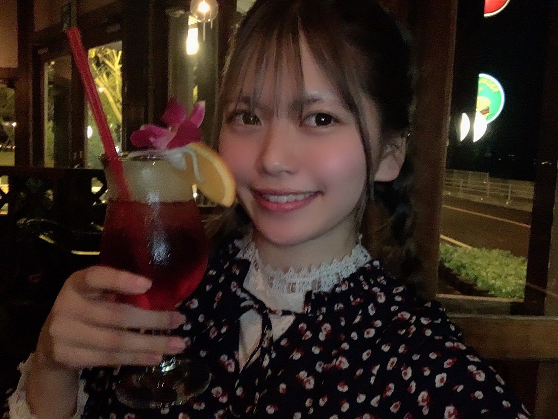 a_a__o0's tweet photo. お久しぶりです☺︎

4月28日で
22歳になったのを報告🥰

はやいなぁ🥺

ちょっとは大人になれてるかな🤔💭

#22歳
#祝ってください☺︎ https://t.co/co0vZMSSrF
