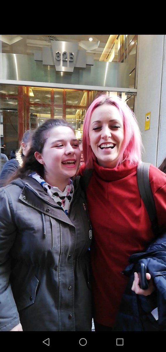 BlancoChuli's tweet photo. Felicidades otro año más felicitándote @AlbaSweetC  ya son #Sweet28Alba como pasa el tiempo 🌟💜💫 y lo bonito que es felicitarte  cada año  disfruta de tu día te quiero 🎊🎉🎂 por más momentos compartiendo mágicos https://t.co/SUvorlPknk