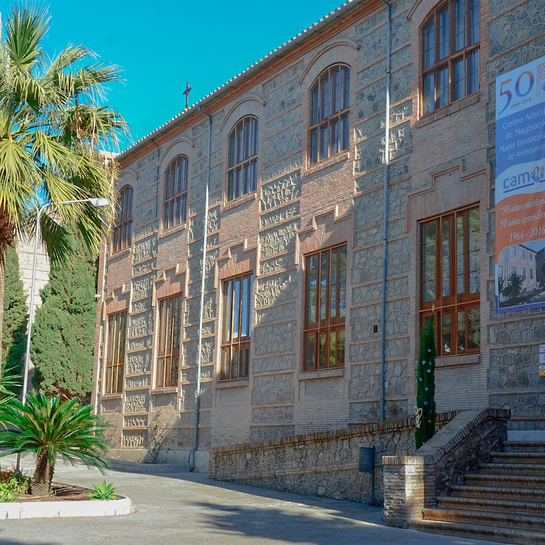 📚 Si quieres cursar el Grado en Educación Infantil o el Grado en Educación Primaria también puedes hacerlo en nuestro centro adscrito <a href="/TwtCammia/">cammia</a> 

Infórmate en info@eummia.es

🔗 fguma.es/centro-magiste…
📺 instagram.com/p/B_zQCpZnDNt

#SoyUMA20 
<a href="/InfoUMA/">Universidad de Málaga</a> <a href="/vestudiantesUMA/">Vicerrectorado de Estudiantes y Empleabilidad UMA</a> <a href="/fguma/">Fundación General UMA #FGUMAcontigo</a>