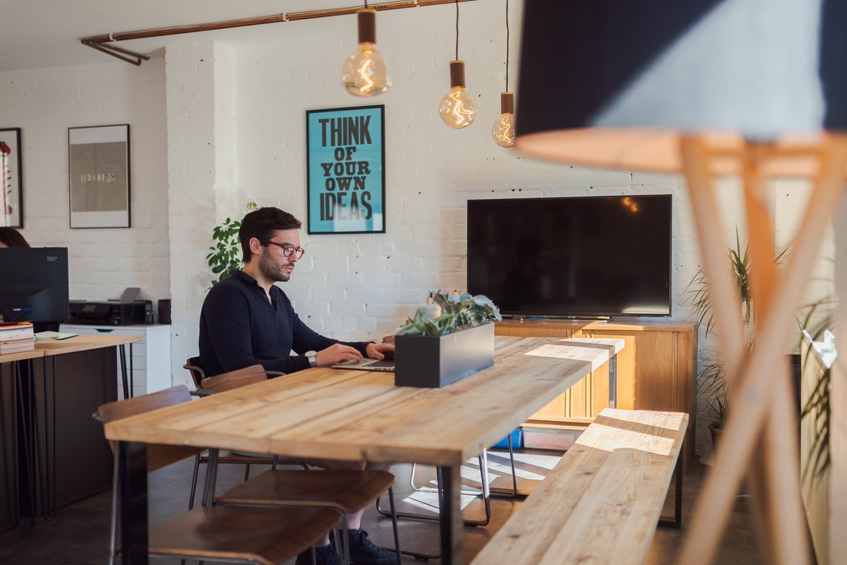 JasonFiasco's tweet image. Our former studio space has now become available. An opportunity to work in a bright and beautiful space in the heart of the city. Fully serviced and flexible contracts. 

Check it out here &amp;gt; 
bristolmedia.co.uk/news/5043/Full…