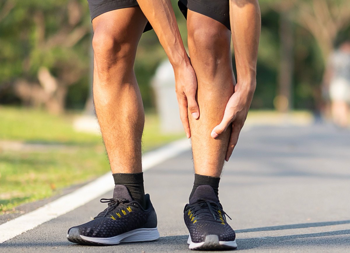 Selectphysio's tweet photo. "2 months of what I thought were running-induced shin splints, resolved within one 10 minute online consultation with Sarah Collier-Smith........read more at https://t.co/fWDFhCfUwj https://t.co/0BHbCjgG3L