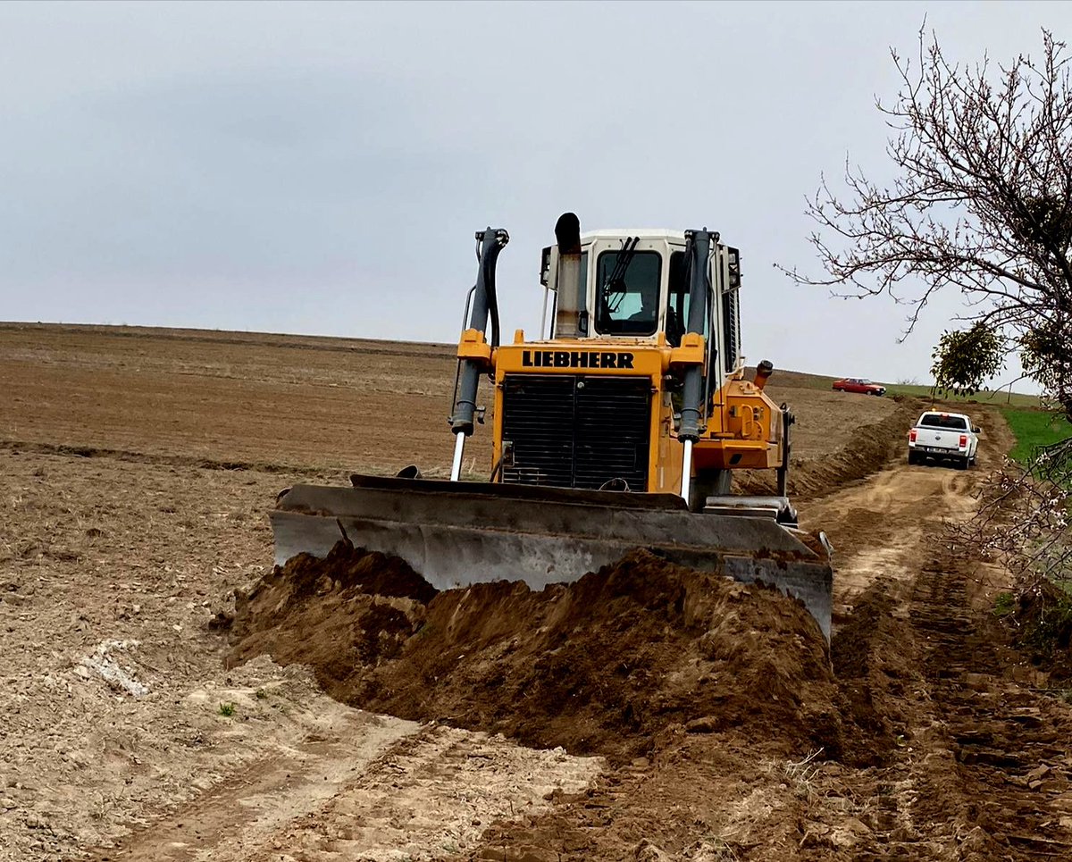 kamildurucat's tweet photo. *Kendi sağlığınız için*,
*Sevdiklerinizin sağlığı için*,
*Hepimizin sağlığı için*

🏡LÜTFEN EVDE KALIN🏠
(Biz sizin için çalışıyoruz) 

#EvdeKal #salı #COVID19 #koronawirus @drfahrettinkoca https://t.co/bs4RTELzow