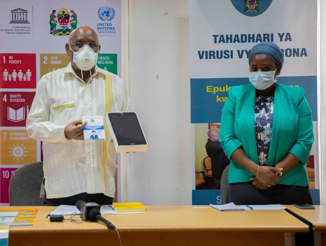 wizara_afyatz's tweet image. "Tunawashukuru Wakunga wote watanzania kwa kazi kubwa na nzuri ambayo wanaifanya katika kuwahudumia akina mama wajawazito na watoto wachanga". @umwalimu
#SikuYaWakungaDuniani