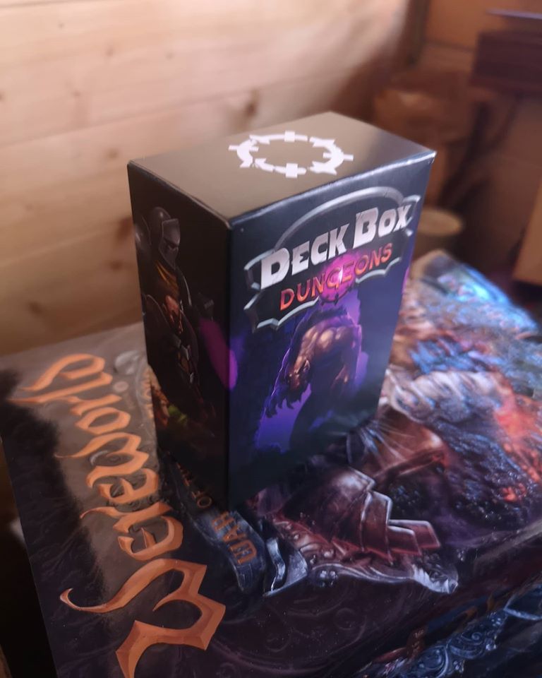 CurtisJobling's tweet photo. Just arrived in the post. Guess what the Family Bling are playing tonight?!
Thanks for speedy delivery @ariahstudios π Can't wait to explore...
#DeckboxDungeons #gaming #games #tabletop #fantasy #dnd https://t.co/rlBTl4IlMq