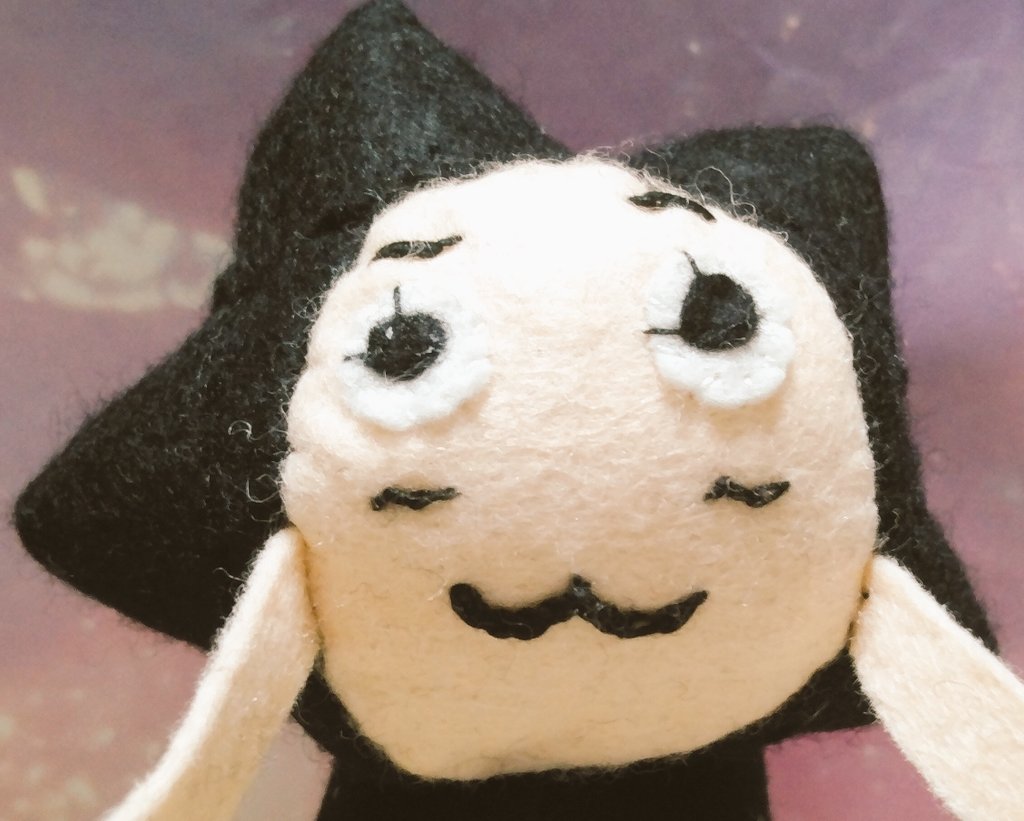prpr1120_tus's tweet photo. ウニコンつくってみた！😆
というわけでWITHのマネージャー(？)のウニコンをフェルトで作成しました✨
中学生ぶりに裁縫道具を握ったので傷だらけになりましたがなかなか可愛く出来たと思います🌅🌞🌛
#おうちでプリチャン
#おうちでいいぜ
#ウニコン
#プリ研DIY部 https://t.co/iyhJdt3aia