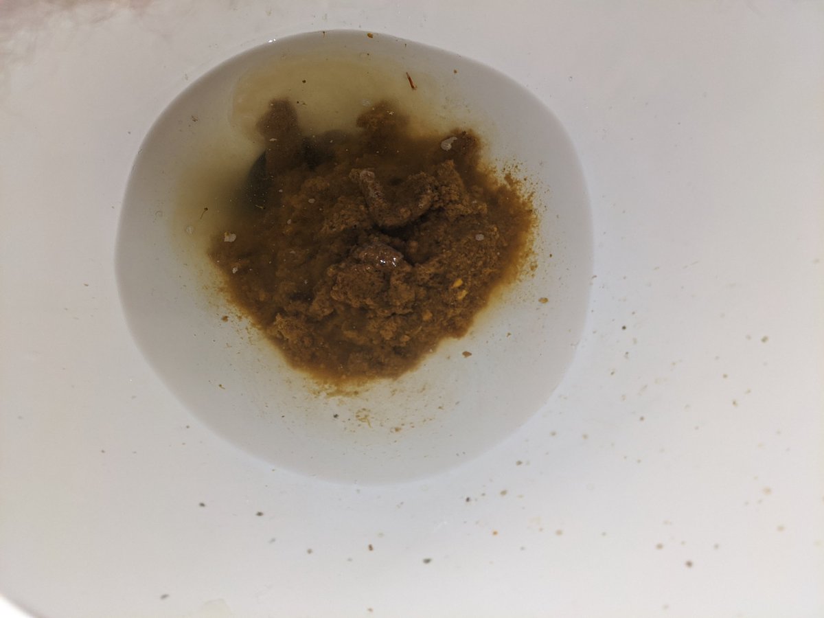 LovesPoop's tweet photo. A nice shit pile. https://t.co/qBJRYJuagT