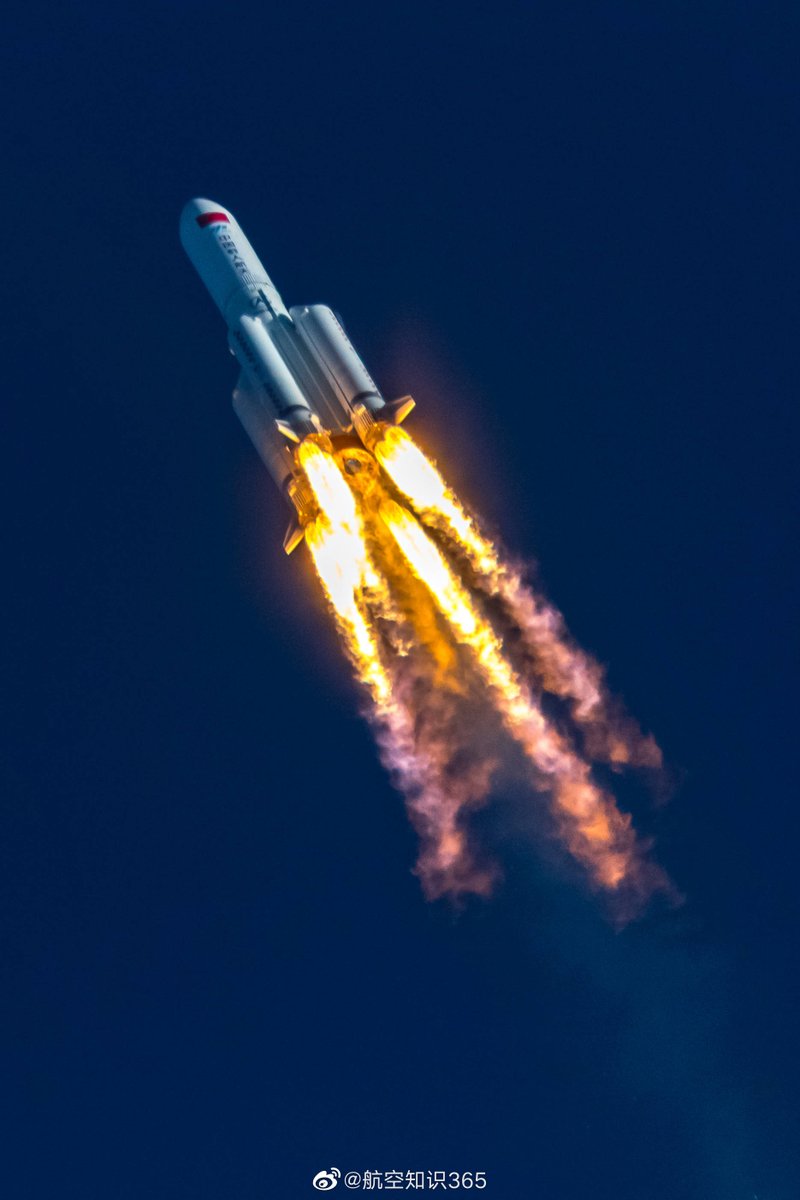 EXP750tWkAAm0D1.jpg