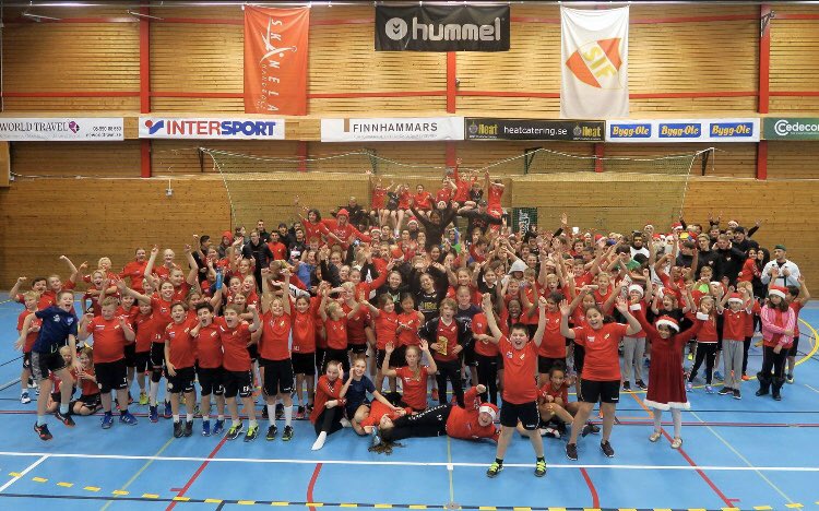 Skånela IF söker Marknadsansvarig

Brinner du för idrott? 
Är du orädd och älskar att göra affärer samtidig som du inte är rädd för att göra det där lilla extra? Vill du vara med och hjälpa Skånela IF att ta nästa steg? 
Läs mer på vår hemsida: 
skanela.se/Nyheter/Egnany…