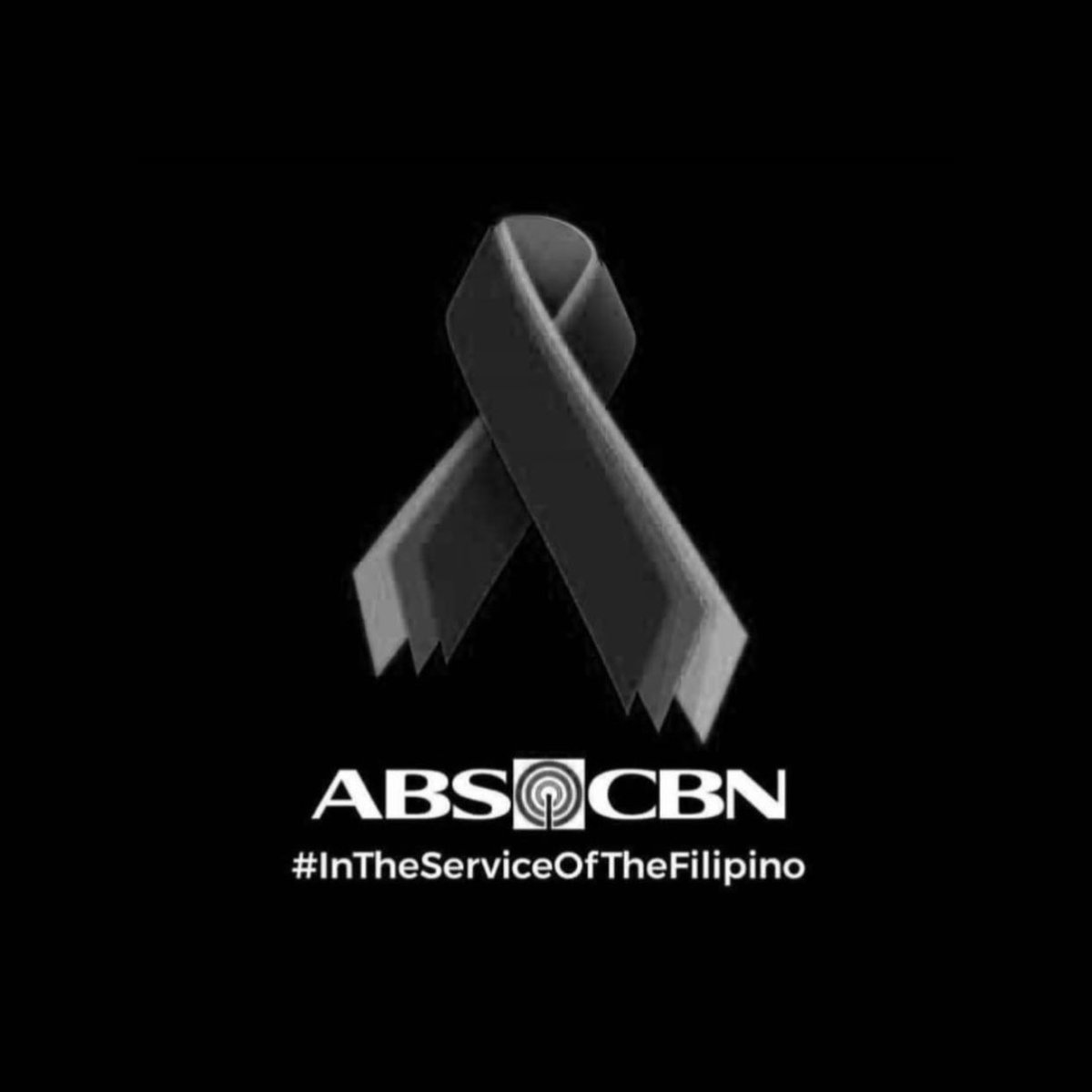 moiradelatorre's tweet photo. "Place all your tragedies in the shadow of the cross and be reminded of this: God understands injustice. He will right all wrongs and heal all wounds.." / 

We have this hope as an anchor for the soul, firm &amp; secure - Hebrews 6:19 ⚓️
#InTheServiceOfTheFilipino #IStandWithABSCBN https://t.co/NStbQRqFsn