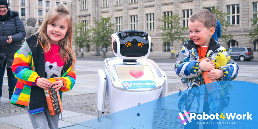 robot4work's tweet photo. 👩🏻‍🏫Need help educating at home?
🤖Upload educational apps to Lily! 
📝Improve your children's autonomous learning and concentration.
💬Lily can be uploaded with over 32 languages!
🕺🏽Dance off with Lily.
#robotics #education #autonomy #COVID19 #quarantine #robotech #tech https://t.co/AzVuCyVnEE