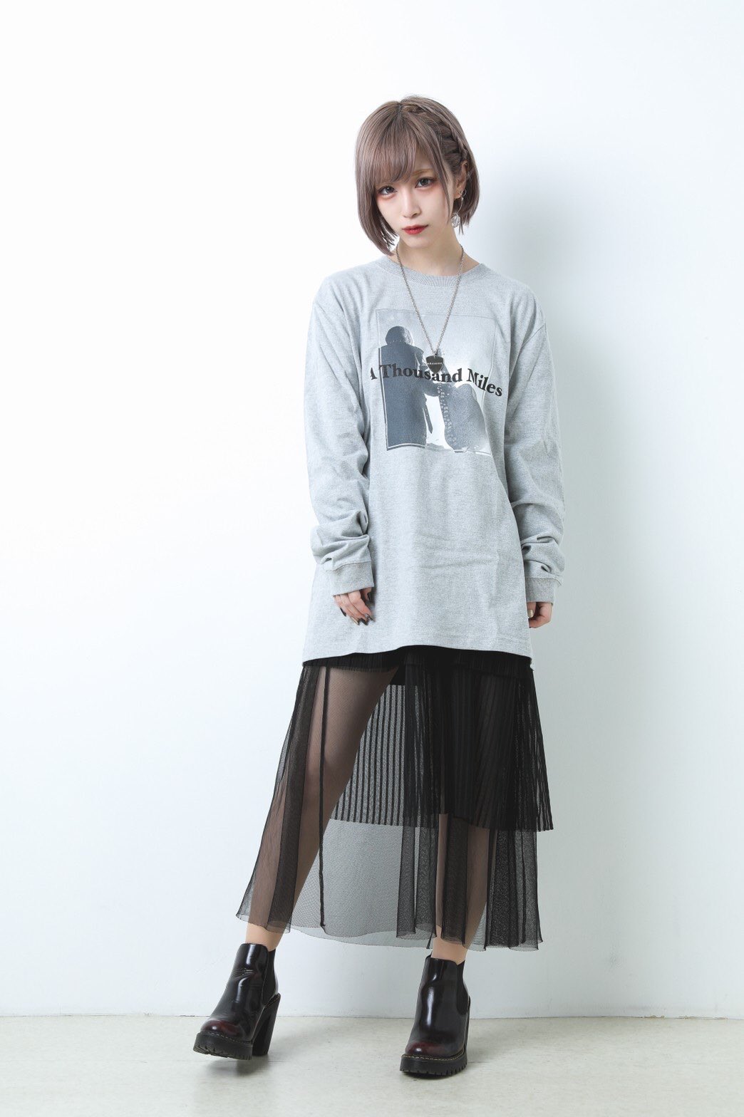 入手困難✨完売品✨美品✨ReoNa レオナ オフィシャルグッズ シャツ ReoNa レオナ さん ライブグッズ Tシャツ - メルカリ