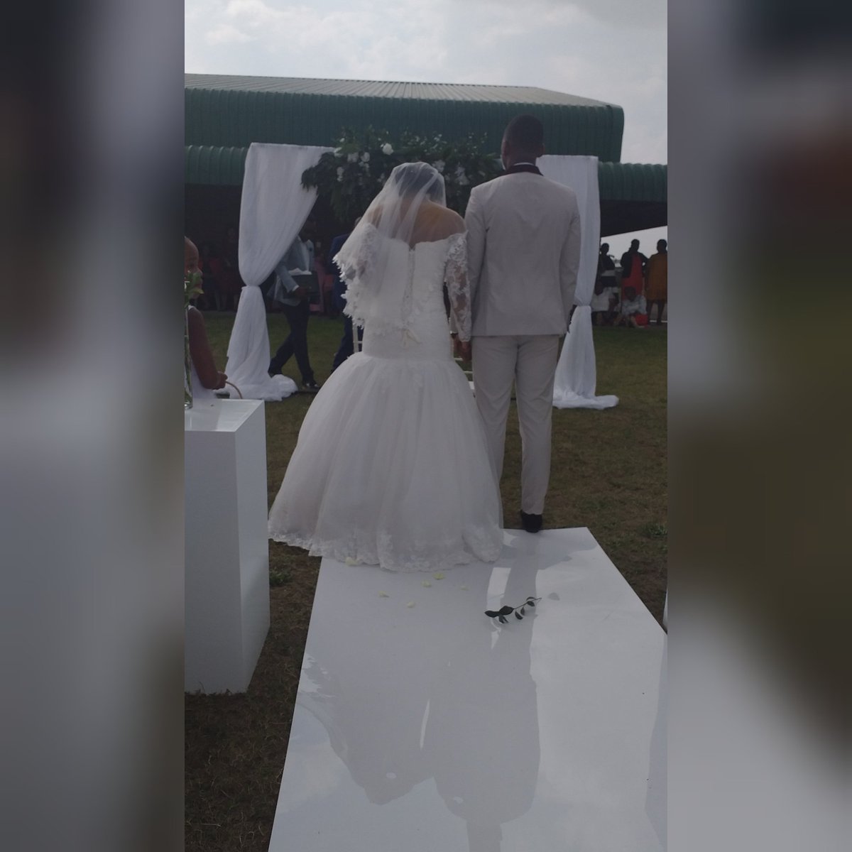 AndileEmie's tweet photo. This was my 
#BestWeddingEverGuys
 ❤❤❤❤❤ https://t.co/kKvzH4j4dv
