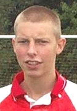 sharplesafc's tweet photo. Happy birthday to #SharplesLegend Lee Murgatroyd who turns 40 today! https://t.co/eOOtdoS1Zu
